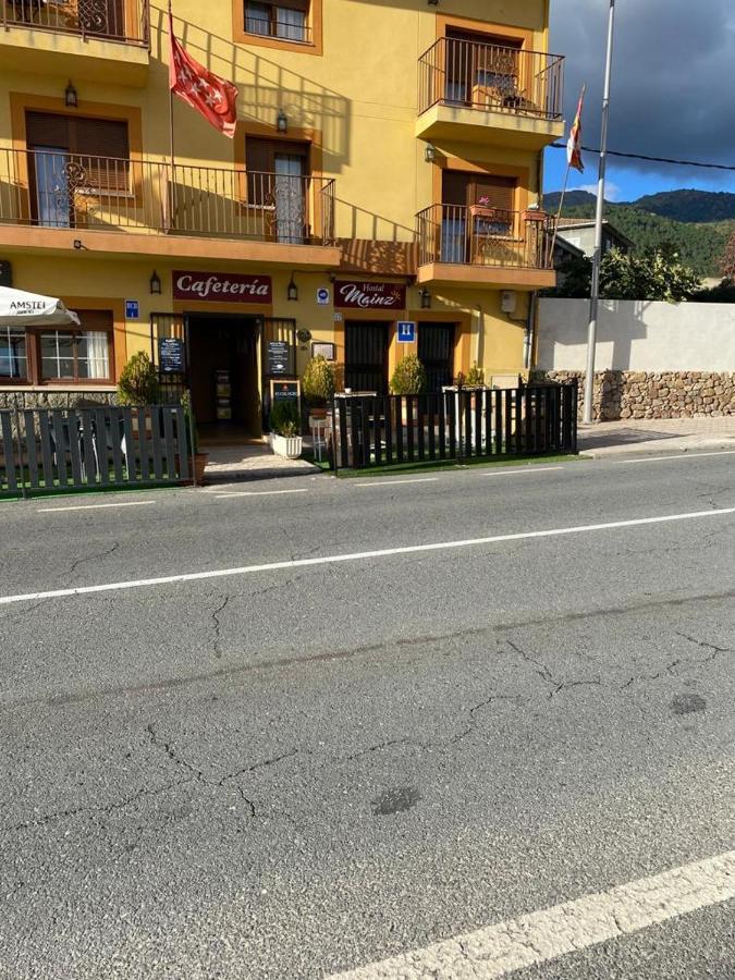 Hostal Mainz Piedralaves Exterior foto